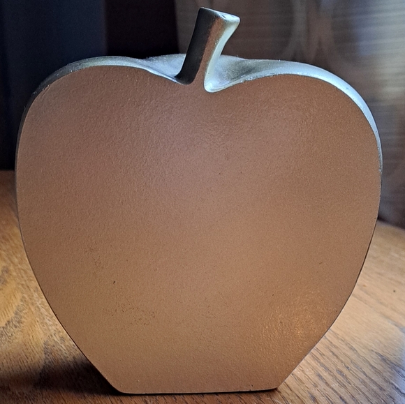 2 Gold accents pieces.  🍍  🍏 Pineapple Candlestick. - Picture 2 of 4